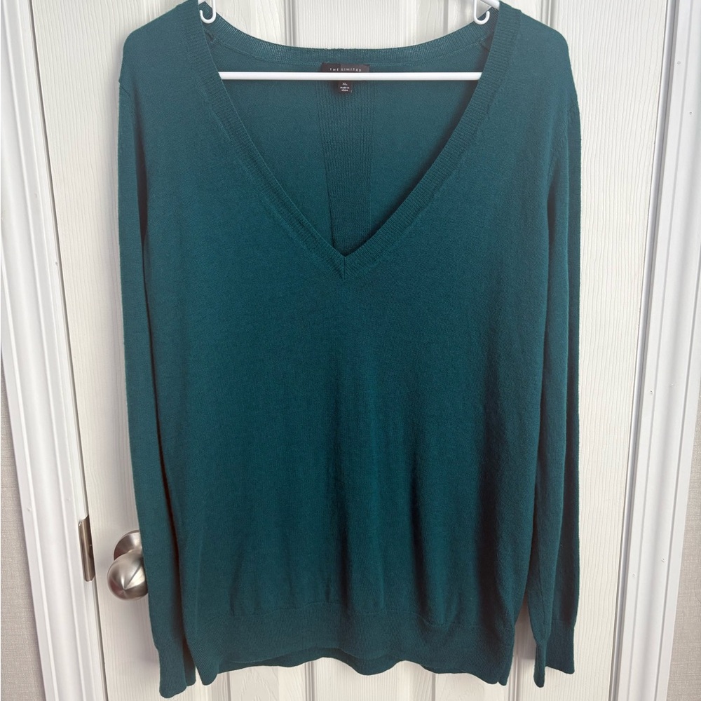 The Limited Teal V-Neck Sweater XL | Classic Soft Knit Long Sleeve - Picture 2 of 4